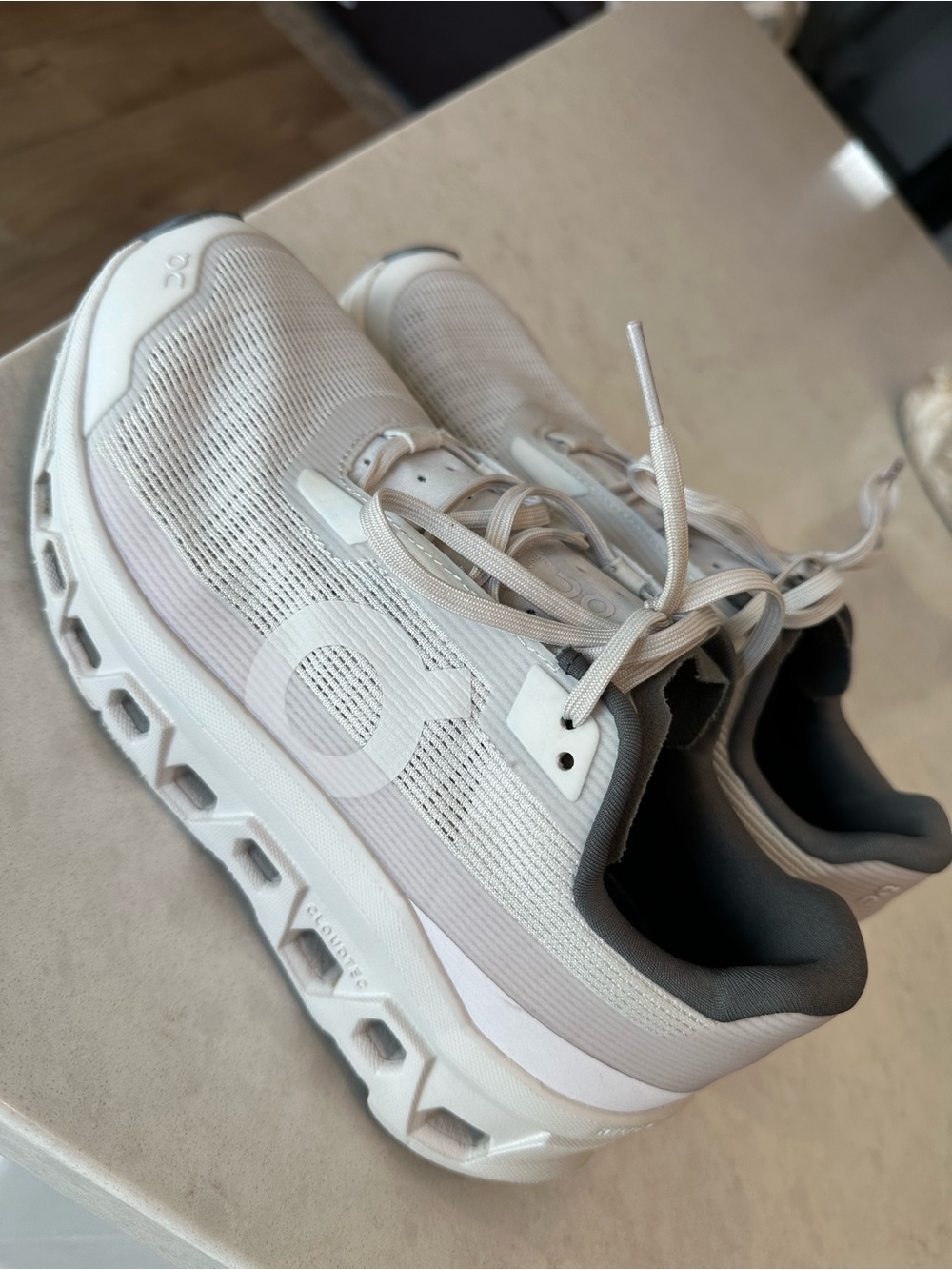 On Running Women’s Sneakers